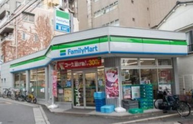 コンビニ　ファミリーマート 紀伊国屋中野一丁目店（コンビニ）まで490m