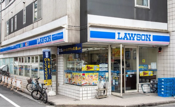 コンビニ　ローソン 世田谷三丁目店（コンビニ）まで284m