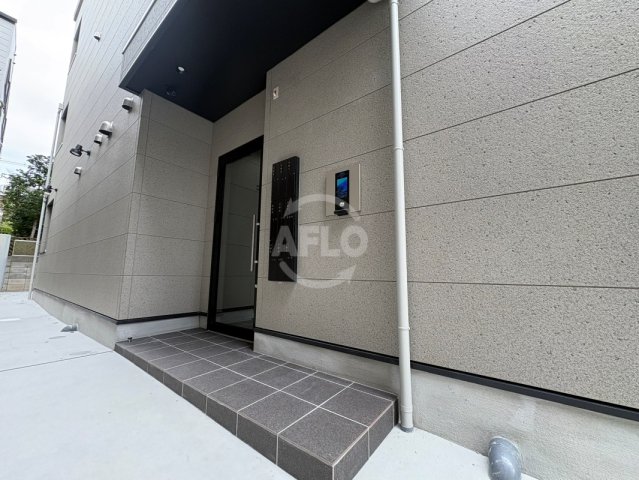 エントランス　モアナ鷹合　エントランス