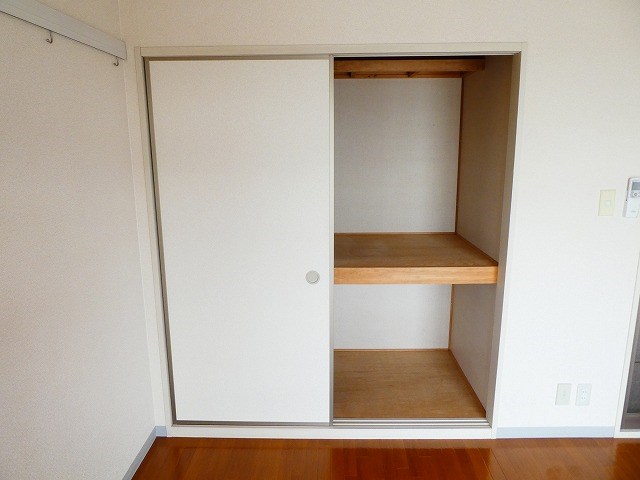 収納　写真は別部屋です（参考）