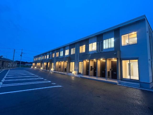 建物外観　外観写真（夜）