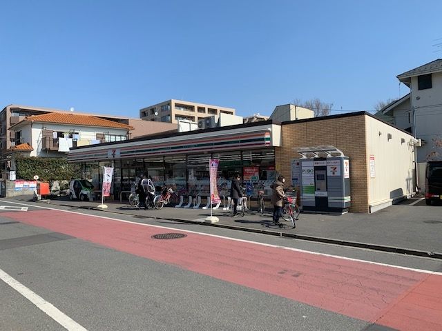 コンビニ　セブンイレブン 世田谷砧4丁目店（コンビニ）まで151m