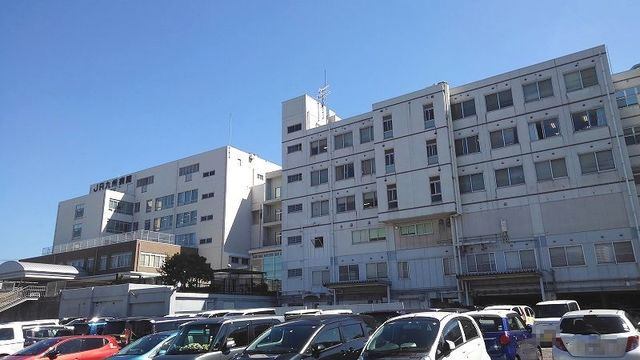 病院　医療法人若葉会九州鉄道記念病院（病院）まで621m