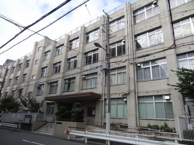 中学校　大阪市立大淀中学校（中学校）まで469m