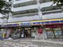 コンビニ　ミニストップ 千早町４丁目店（コンビニ）まで448m