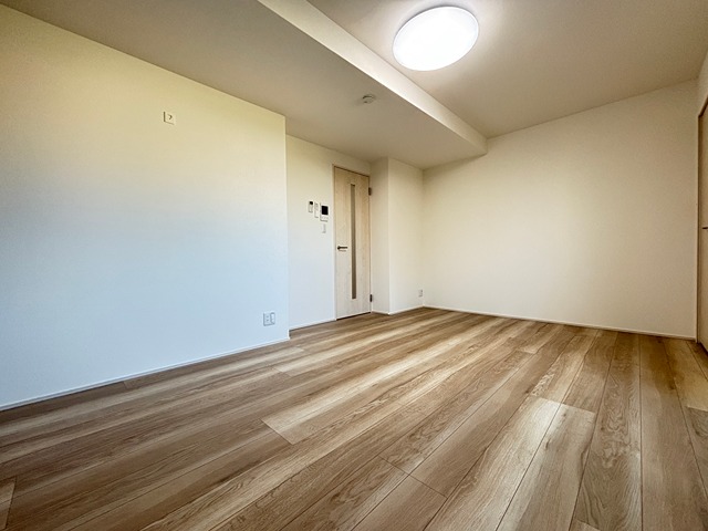 フジパレス西宮段上町の居間写真