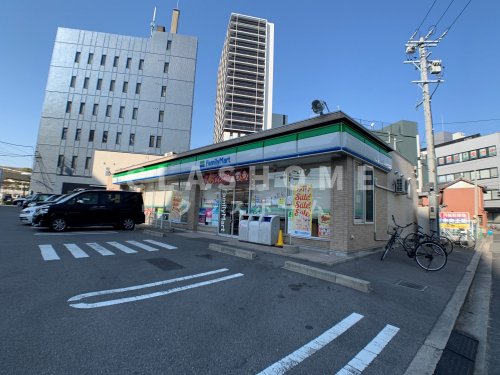コンビニ　ファミリーマート 刈谷駅北口店（コンビニ）まで364m