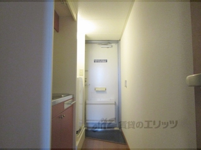 レオパレスitoの玄関写真