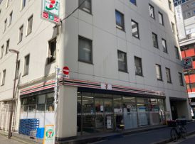 コンビニ　セブンイレブン神田錦町2丁目店（コンビニ）まで111m