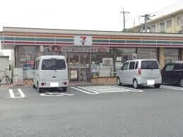 コンビニ　セブンイレブン博多那珂6丁目店（コンビニ）まで1097m