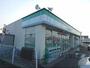 コンビニ　ファミリーマート栗東出庭店（コンビニ）まで850m