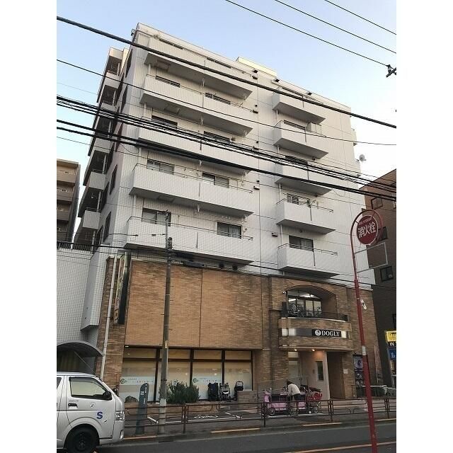 建物外観　落ち着いた雰囲気の外観です