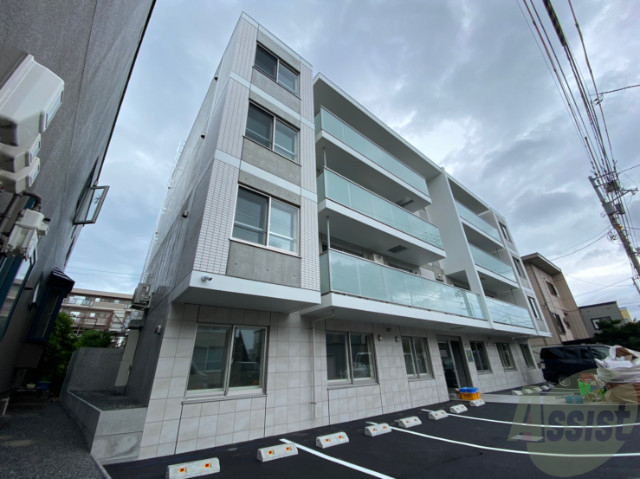 建物外観　札幌市西区山の手六条「ゼスティ山の手」