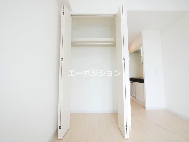 収納　エルミタージュ難波南V