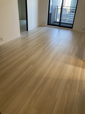 居室・リビング　居住中のため別部屋参考