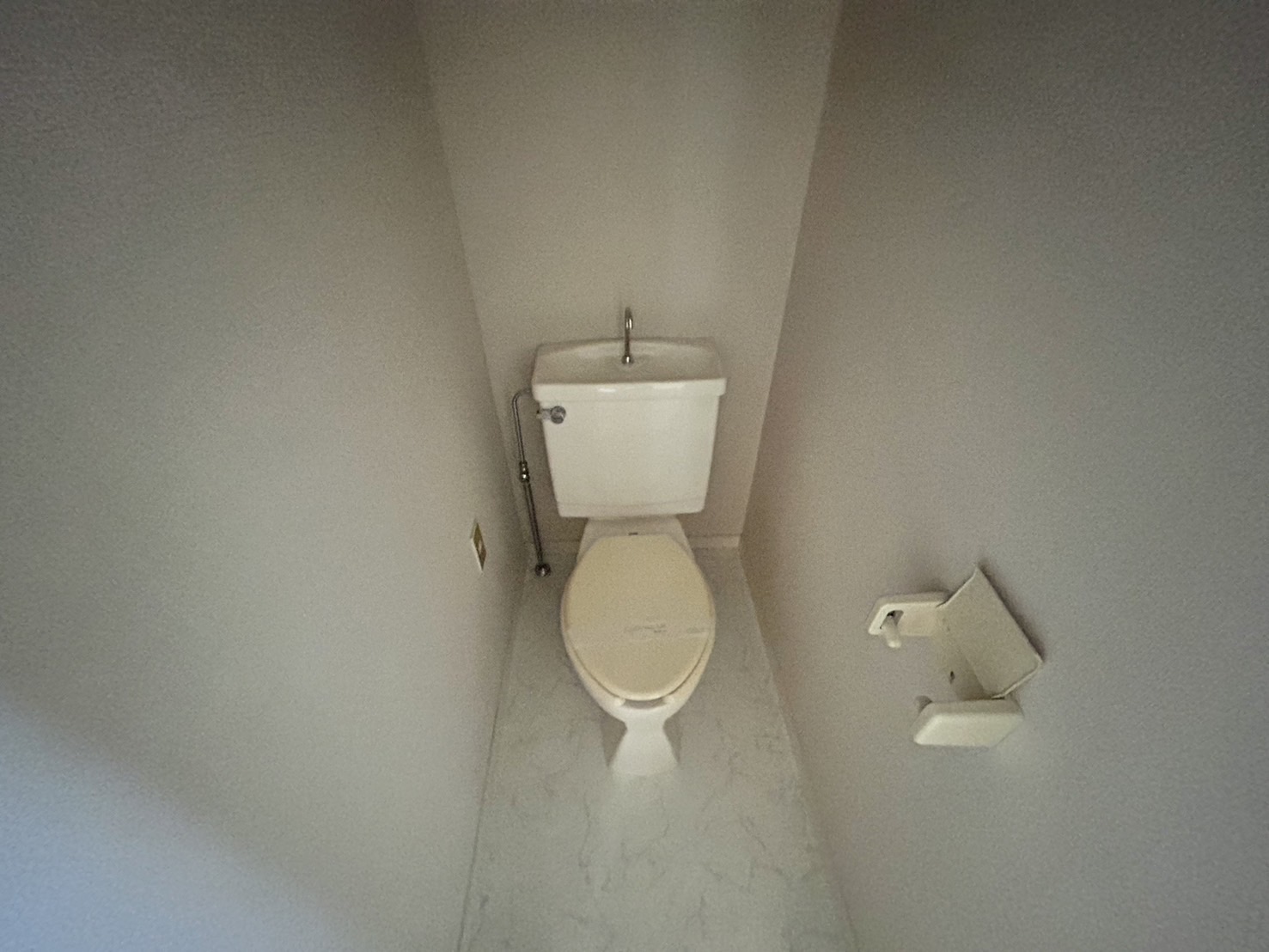 トイレ　※同建物別部屋の写真です