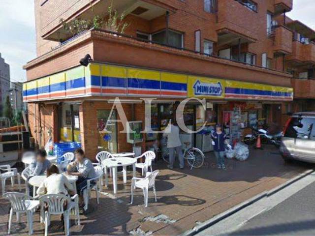 コンビニ　ミニストップ杉並和泉町店（コンビニ）まで237m