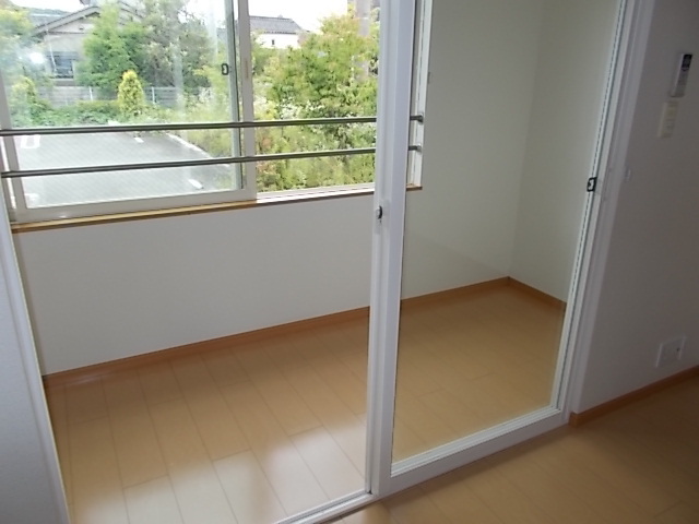 ＪＲ山陰本線 国府駅 徒歩38分 2階建 築19年の内装写真