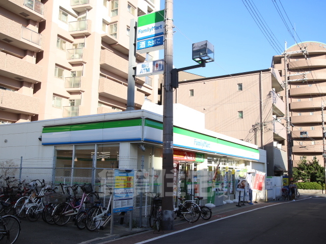 コンビニ　ファミリーマート　竹島二丁目（コンビニ）まで365m