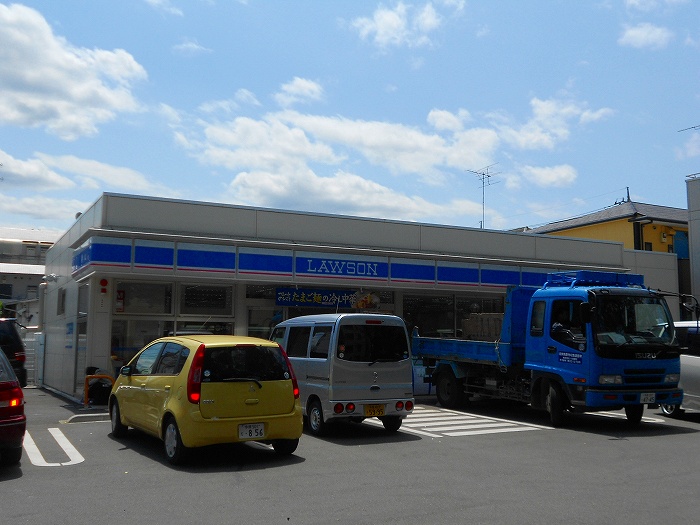 コンビニ　ローソン 国立さくら通店（コンビニ）まで335m