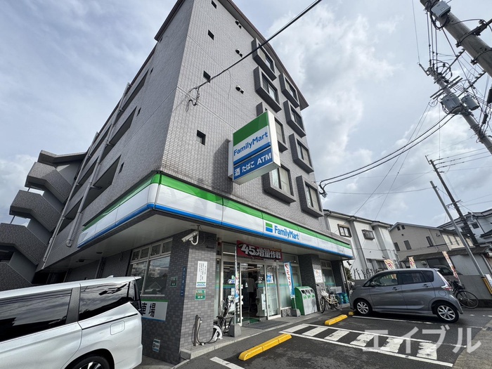 コンビニ　ファミリーマート鹿児島武３丁目店（コンビニ）まで400m