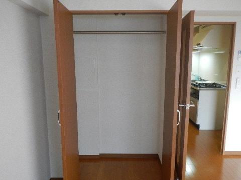 収納　クローゼット