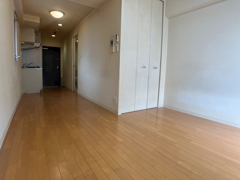 ライフデザイン三宮東の居間写真