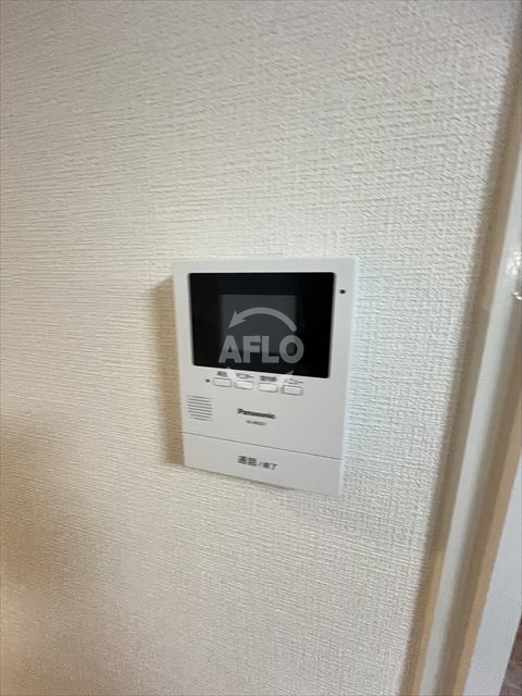 セキュリティ　上六青山ハイツ　インターホン