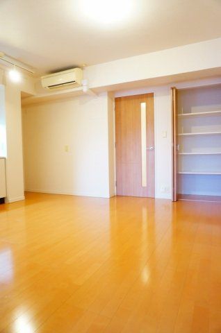 パークアクシス滝野川の居間写真