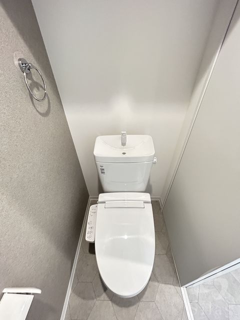 阪急千里線 豊津駅 徒歩9分 3階建 築3年のトイレ写真