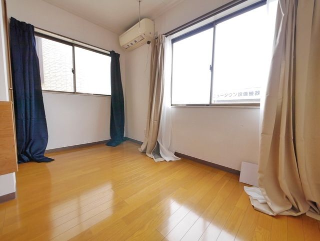 居室・リビング　★お部屋探しは株式会社タウンハウジング東京まで★