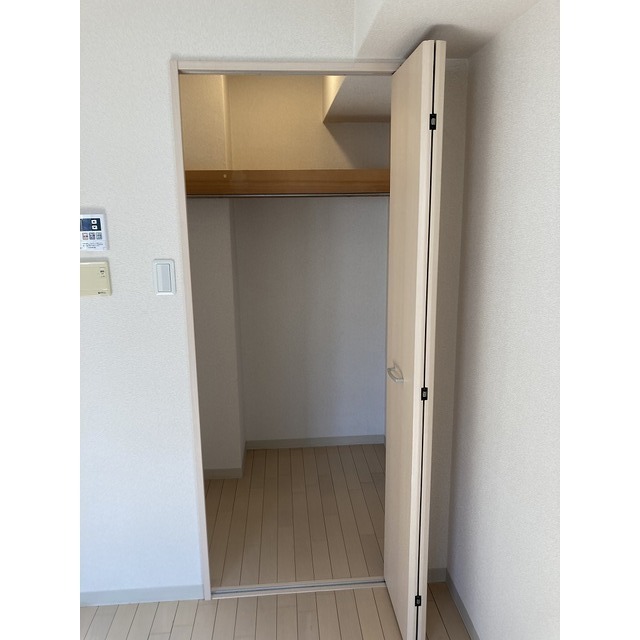 収納　ウォークインクローゼット