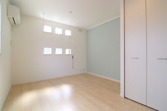 その他部屋・スペース　★明るいフローリングの角部屋です★