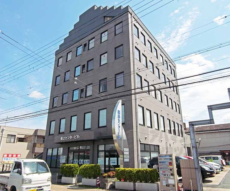 槇島センタービルの外観写真