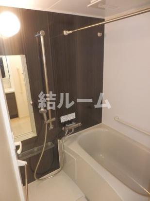 東京メトロ有楽町線 地下鉄赤塚駅 徒歩2分 9階建 築13年の風呂写真