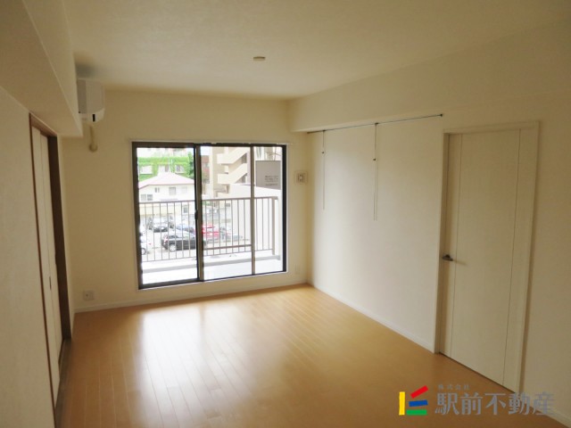 居室・リビング　写真は別部屋