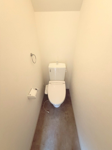 ＪＲ和歌山線 畠田駅 徒歩5分 2階建 築1年のトイレ写真