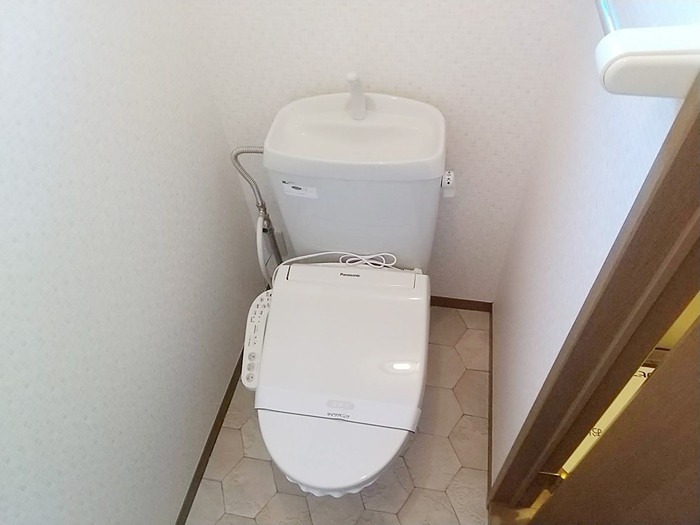 トイレ　清潔感のあるトイレです。