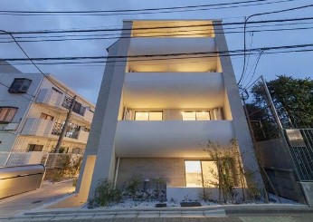 東京メトロ丸ノ内線 東高円寺駅 徒歩8分 4階建 築7年の外観写真
