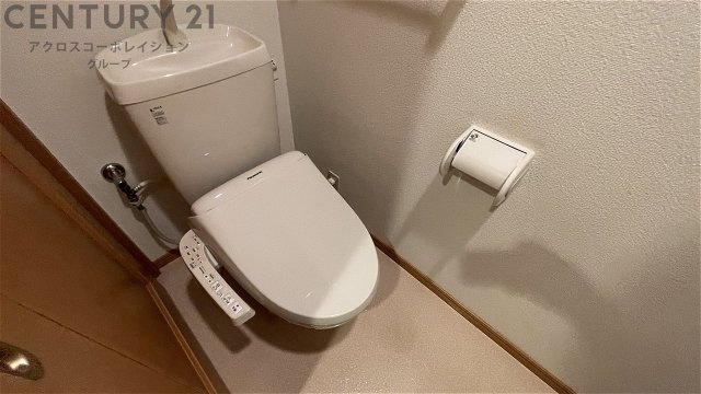 トイレ　温水洗浄便座付きトイレ♪