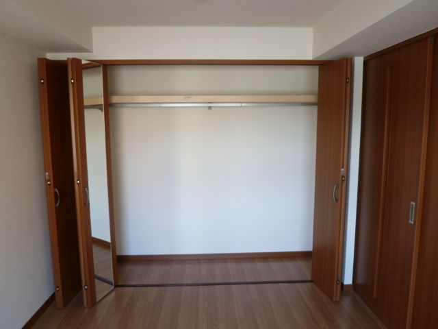 プランドールヒルズ弐号館の内装写真