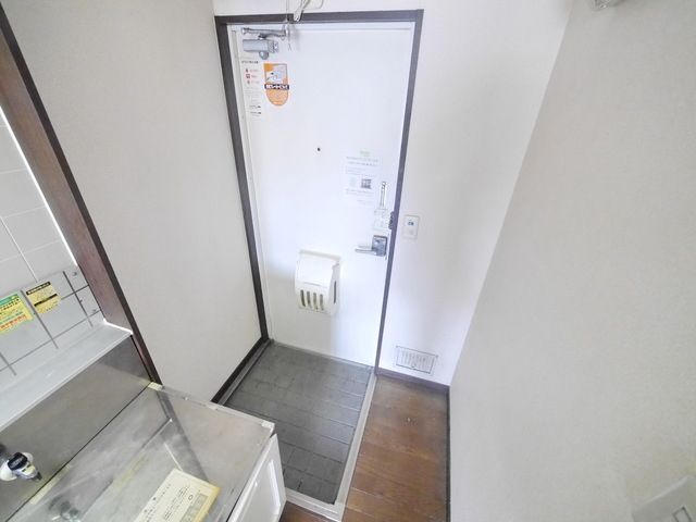 玄関　別部屋参考写真