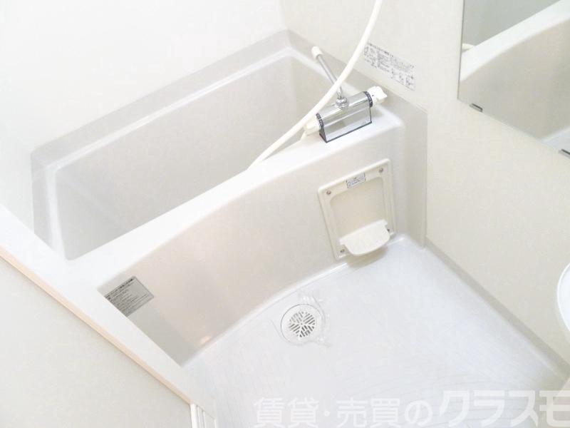 バス・シャワールーム　浴室乾燥機付きバス♪