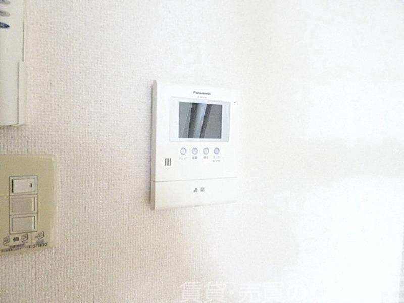 セキュリティ　来訪者が確認できるモニターホン♪