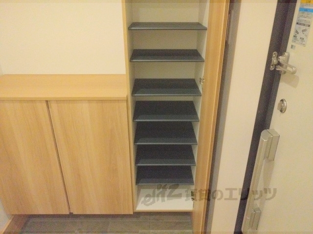 収納　下駄箱