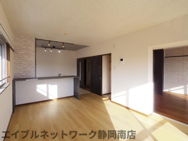 居室・リビング　ゆったり過ごせるリビングです