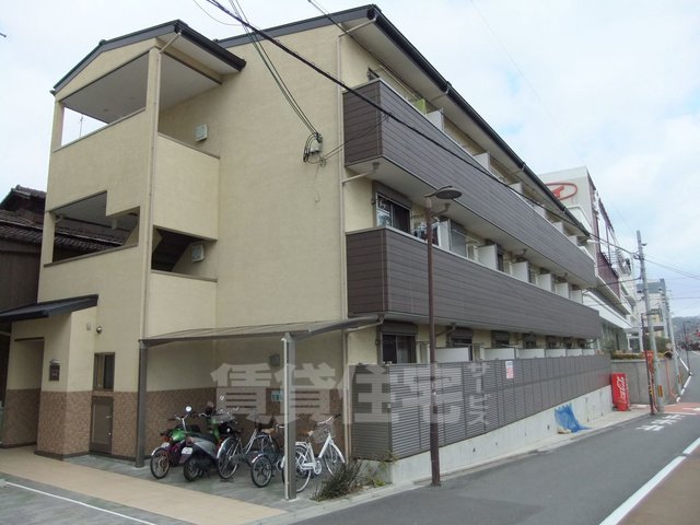 京都市下京区南夷町のマンションの建物外観