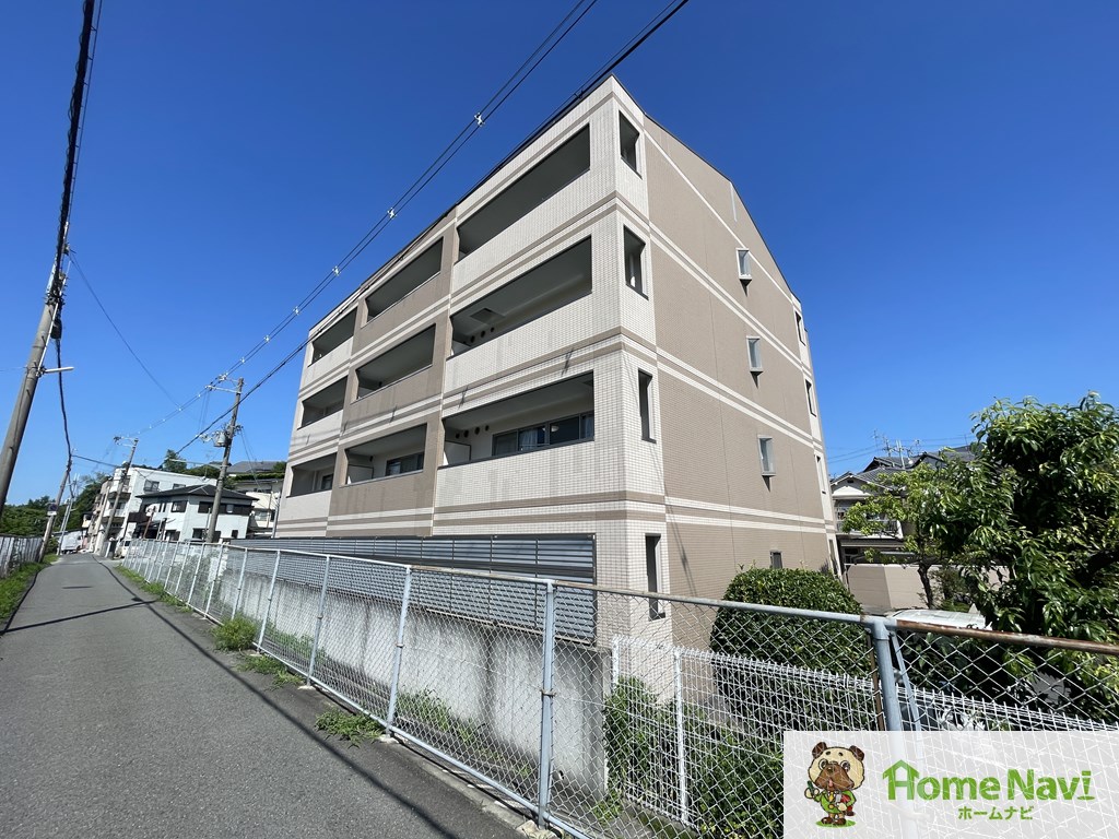 建物外観　「リヴィエール寺内町」、現地待ち合わせでのご案内も可能です。