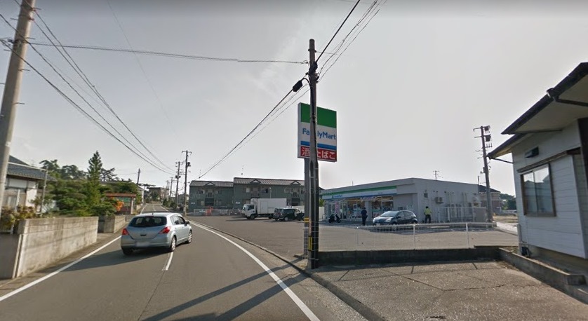 コンビニ　ファミリーマート新潟五十嵐店（コンビニ）まで38m