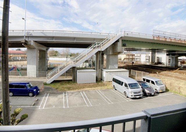 【春日井市上条町のマンションの駐車場】